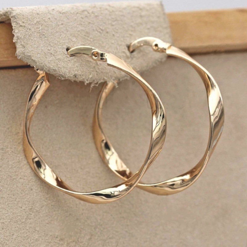 Classic 18k Gold Filling Hoop Earrings Simple Metal Round Wave Earrings Engagement Wedding Jewelry