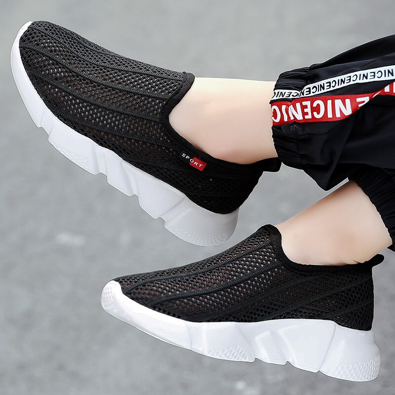 Maat 36-45 merk aankomsten heren tennis sneakers schoenen unisex atletische sportschoen tenis feminino cool trend trainers goedkoop