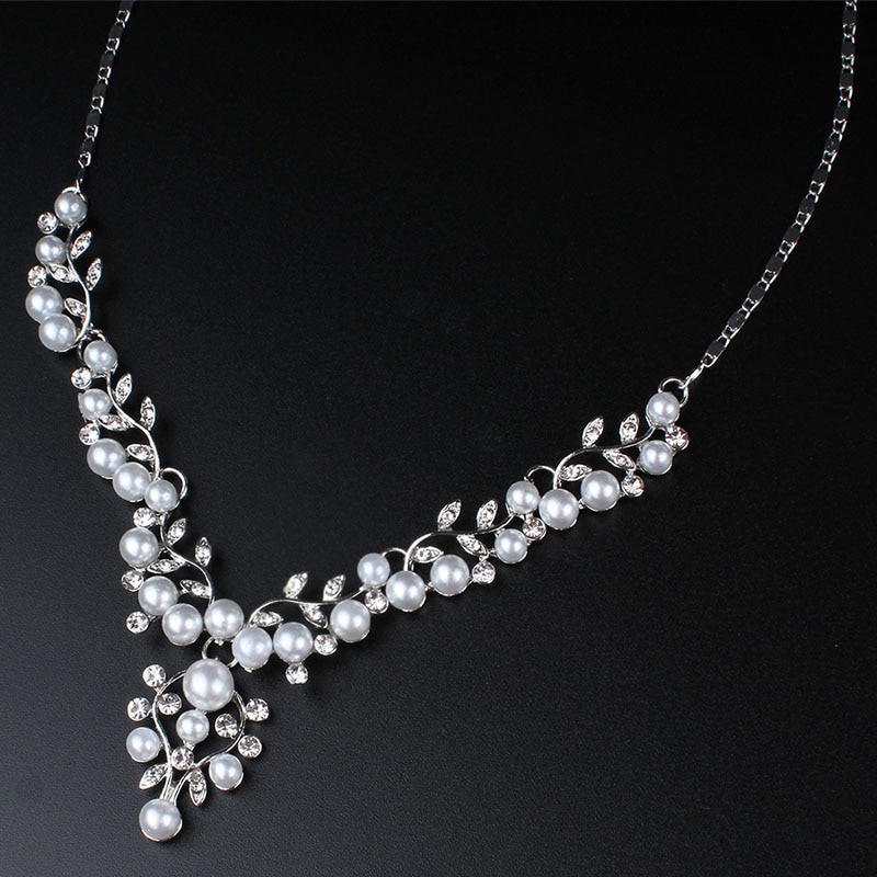 Jiayijiaduo Nachahmung perle schmuck einstellen für frauen hochzeit hochzeit kleid zubehör kristall halskette ohrringe einstellen silber farbe