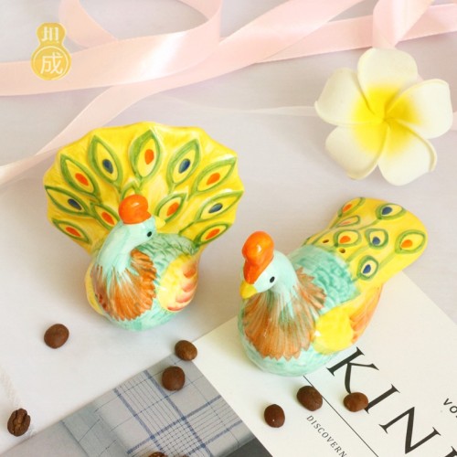 Bocaux de dessin animé pour épices | Salières et poivrières créatives peintes à la main, pot à épices en forme de paon jaune pour Steak Barbecue pique-nique: 2pcs