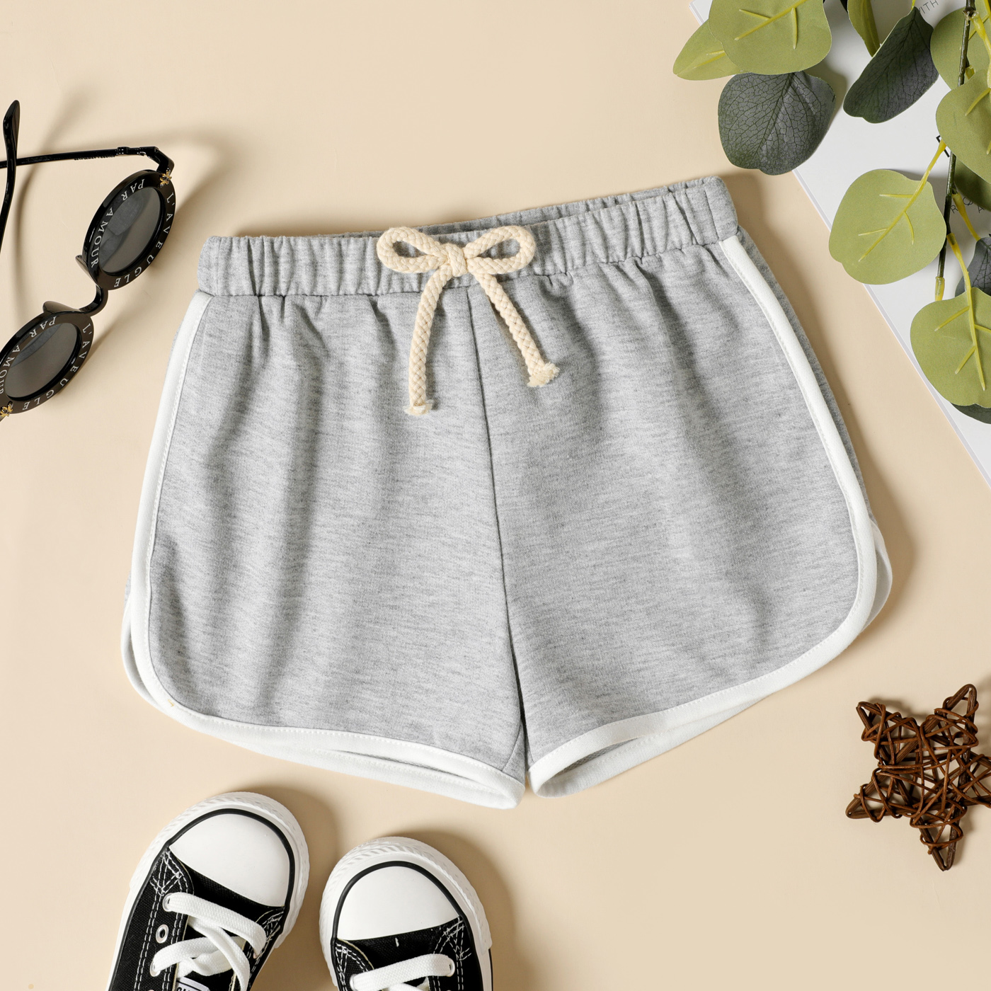PatPat Bambin Garçon Casual Faux Cordon Décor Élastique Short Dauphin: Flowergrey / 3 Years