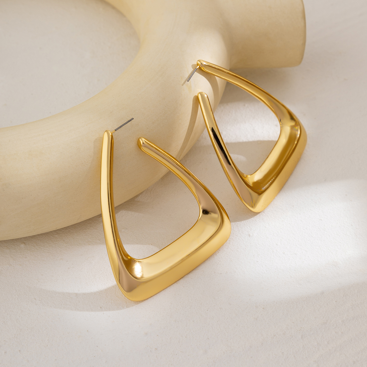 Pendientes de aro grandes y ahuecados para mujer, aretes grandes y elegantes de , accesorios de joyería, 2023