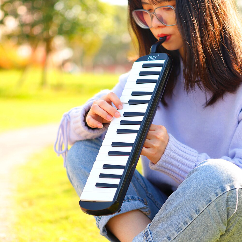 32 Keys Piano Melodica Set with Carrying Bag Durable Melodic Playing Keyboard Musical Instruments Beginners