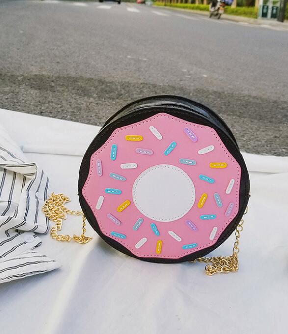 Donut Messenger Bag - 18x18x7cm - Chain Strap - Geometric Pattern - PU Leather: Black donuts