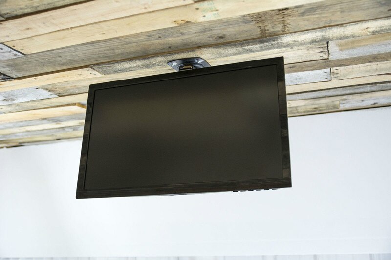 F1440 Opvouwbare Auto Plafond 17-37 Inch Scherm Led Lcd Monitor Houder Tv Mount Hanger Wall Mount Rack Kast mount Tv Houder