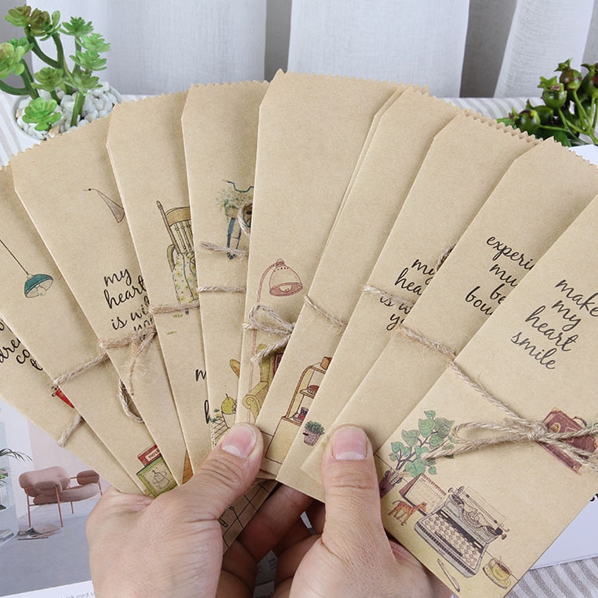 30pcs/set Retro Kraft Paper Envelope Cute Cartoon Child Envelopes for Weddings,Invitations, Office Letter School Stationery