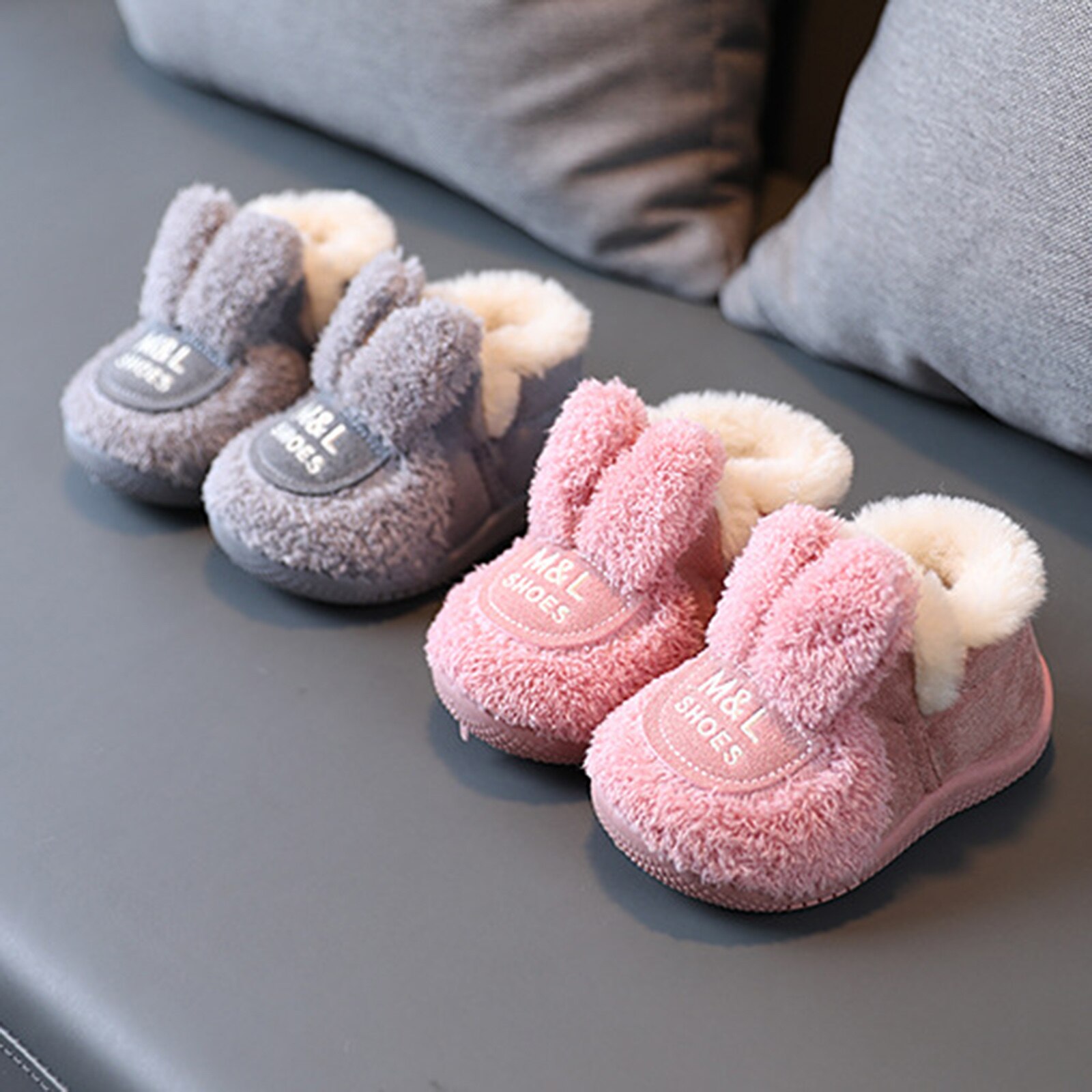 Scarpe adorabili per bambini pantofole per neonati bambino neonato ragazza presepe scarpe simpatico cartone animato orecchie di coniglio antiscivolo Prewalker pantofole per bambini