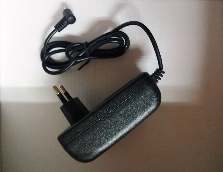 100% Goede Power Adapter Travel Wall Charger Voeding Voor Acer Iconia Tab A500 A100 A501 A200 W501 Tablet pc 12V 2A