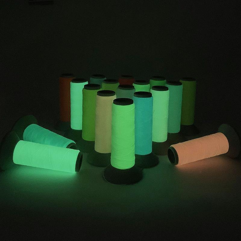 150D/500yards Luminous Embroidery Threads/Luminous Sewing Thread Fluorescent Light Threads Costume Night Thread Hat Night Light