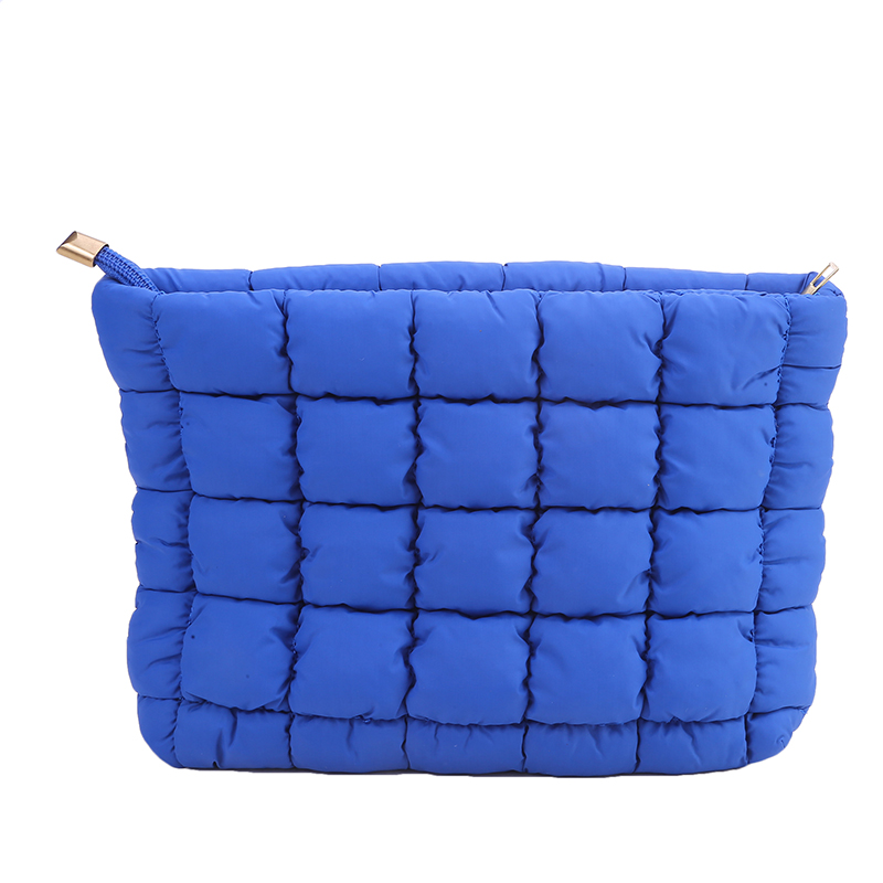 Women Makeup Pouch Padded Quilted Makeup Storage Bag Puffer Makeup Bag Large Cosmetic Organizer Bag Clutch Handbag Beauty Case: Brown