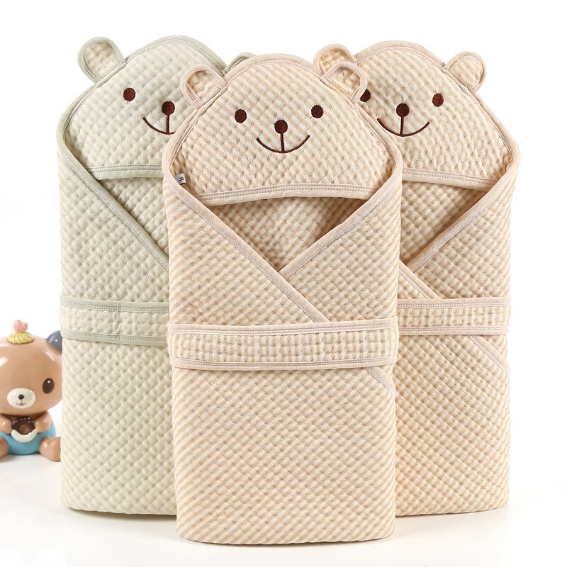 Colored Cotton Newborn Baby Hooded Quilt Baby Outdoor Blanket Bath Towel Little Bear Poncho