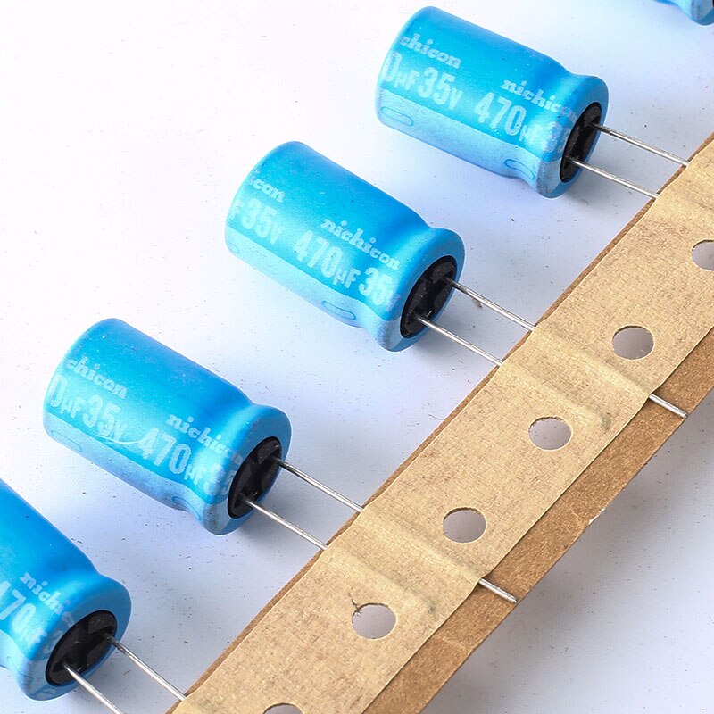 4 pieces Made in Thailand ELNA SILMIC II 100uF 35V for audio | Reverb 4 pieces Made in Thailand ELNA SILMIC II 100uF 35V for audio | Reverb