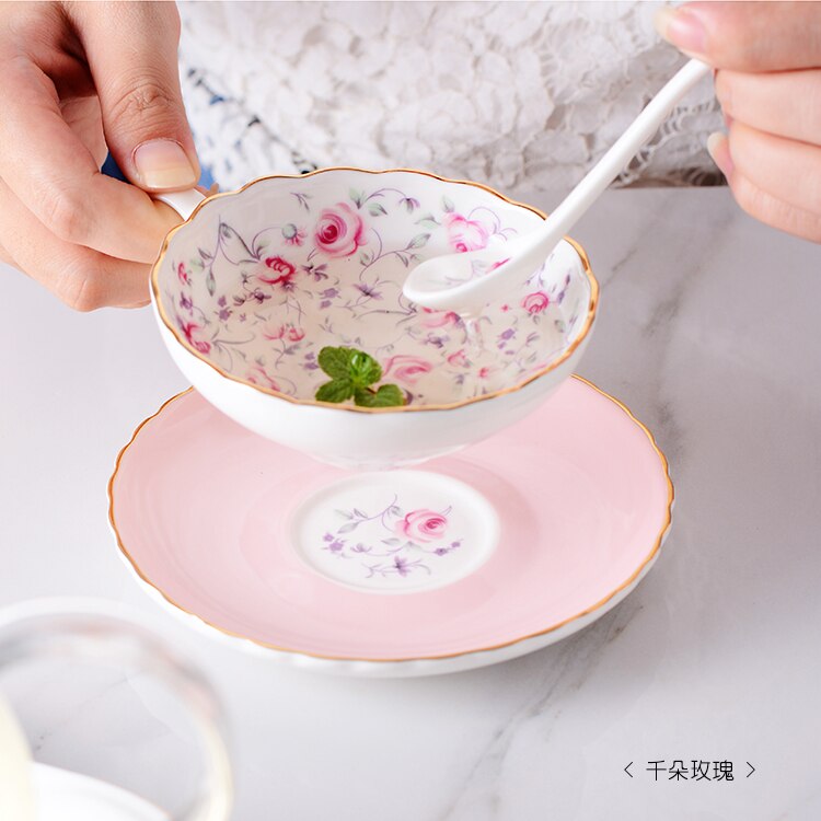 White Luxury Bone China Coffee Cup Beautiful and Saucer Set Cute Afternoon Tea Cup Filizanki Do Kawy Mug BD50CS: style3