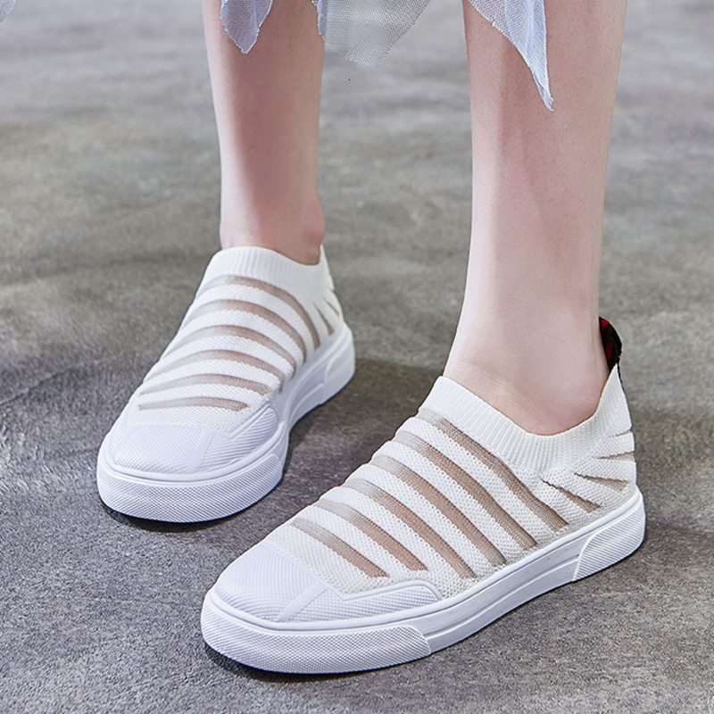 Skateboard Schuhe Frauen Weiß Super Licht Unterhose Auf Socke Turnschuhe Frühling Sommer Ich bin Freien Sportlich Sport Schuhe Fitnessstudio Trainer Wohnungen