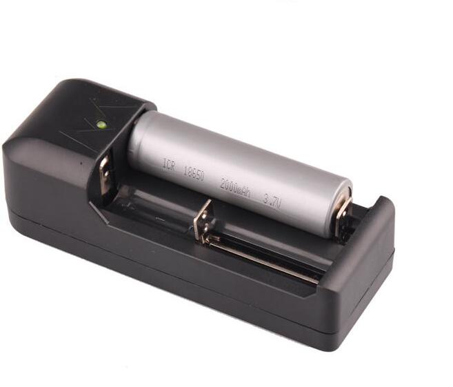 18650 cargadores de batería Dual ranuras cargadores Cargador Universal para 18650 VTC5 batería del Nitecore I4 D4 Xtar VC4 NITECORE UM20 UM1