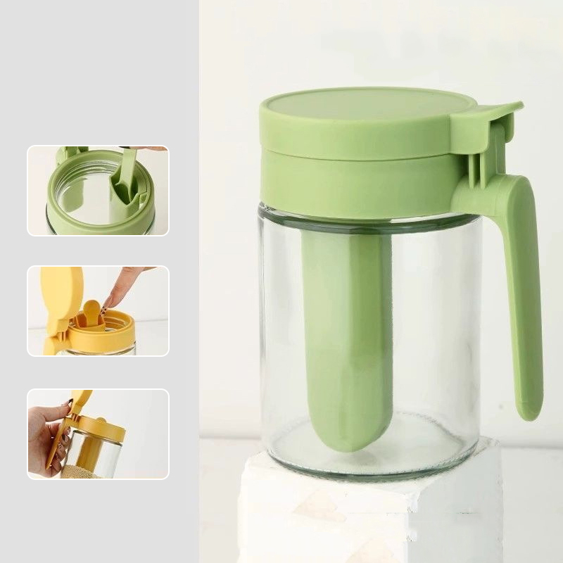 Household Kitchen Moisture-Proof Seasoning Jar Salt Container 2 In 1 Glass Spice Bottle Spoon Separation Glass Seasoning Can: light green