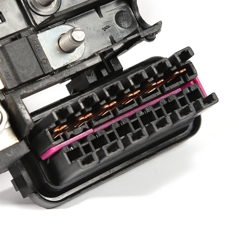 Battery Fuse Box Battery Terminal For VW Jetta Polo Skoda Octavia Rapid 13-15 Fuse Box Battery Terminal Car Parts