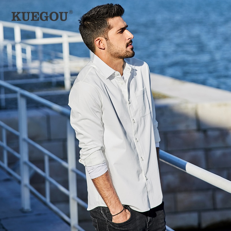 Kuegou vår bomullslomme vanlig hvit skjorte herre kjole knapp casual slim fit langermet mannlig fritidsmerke klær 6838