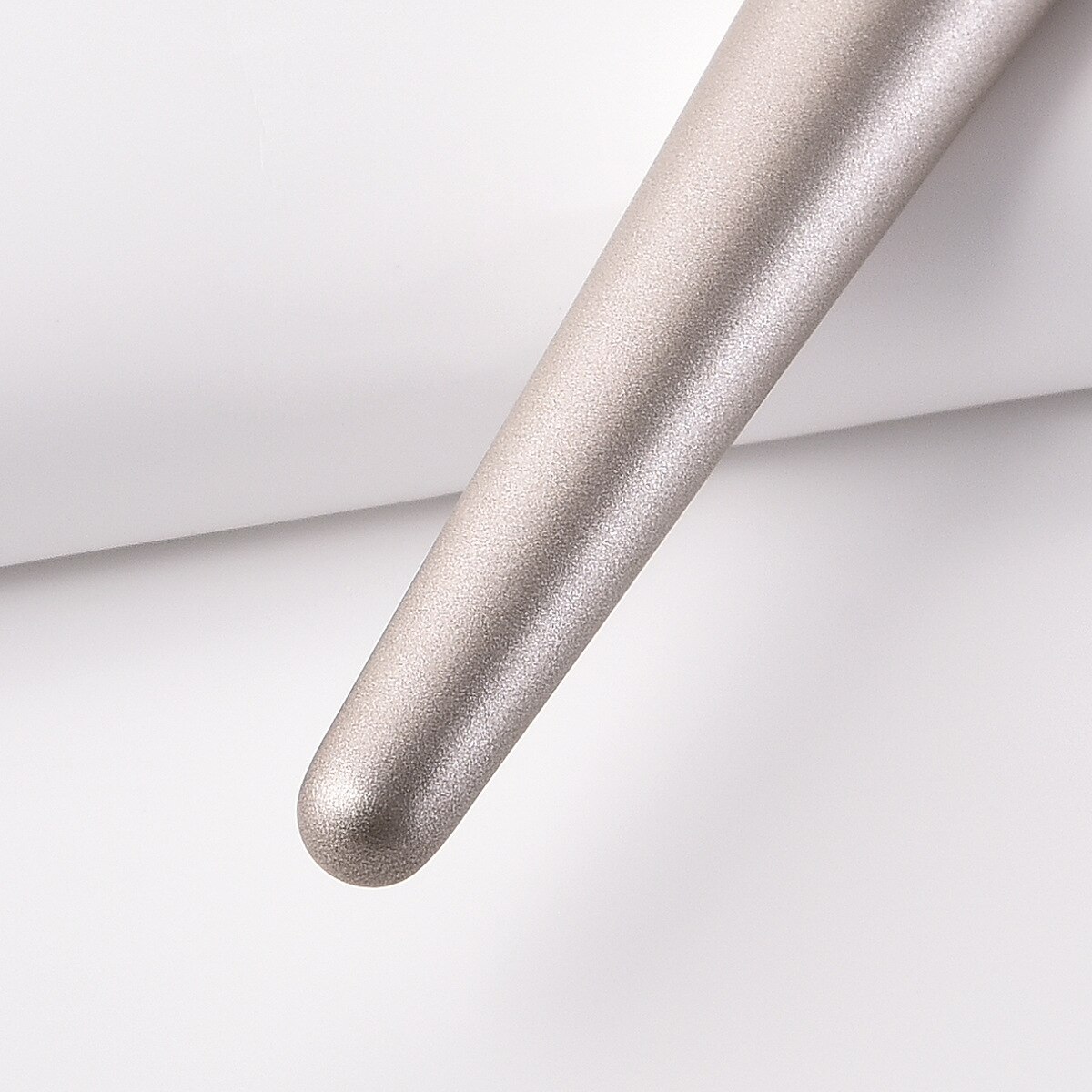 Luxe champagne make-up kwast voor foundation, multifunctionele make-up kwast, cosmetica en beautytools