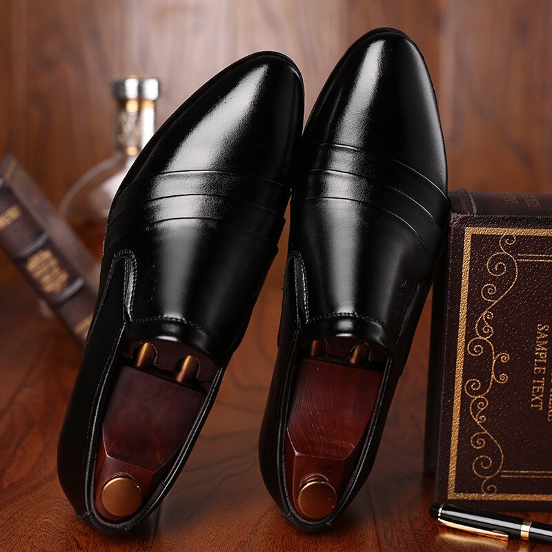 Mænd kjole bryllup sko rafarillos formelle italiensk lak sko til mænd r sko mænd klassiske zapatos hombre bona