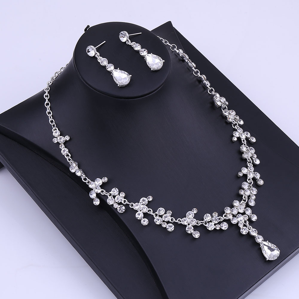 Set di gioielli da sposa con goccia d&#39;acqua in cristallo barocco Set di orecchini con corona di diademi di strass per Set di gioielli da sposa Dubai