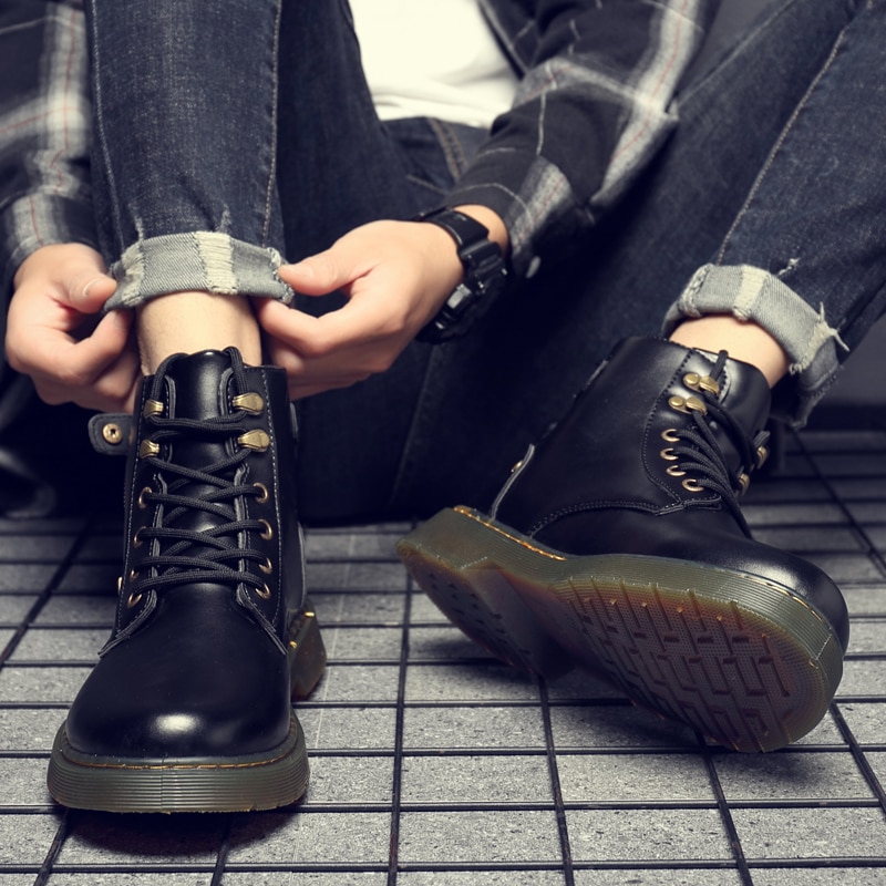 2021 mænds sneakers skridsikre walkingshoe herretrend afslappet original høj top snøre komfortabel