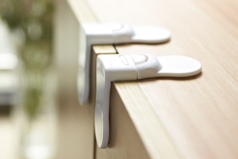 10pcs/lot Child Lock Protection Of Children Locking Doors For Children's Safety Kids Safety Plastic Protection Safety Lock