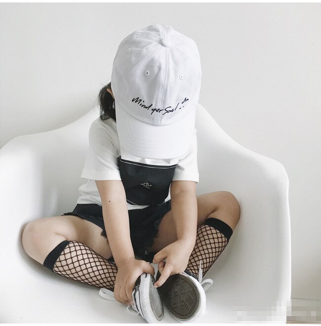 Verão crianças malha oco-para fora meias meninas branco all-match estilo em buraco preto pai-criança fishnet meias curtas