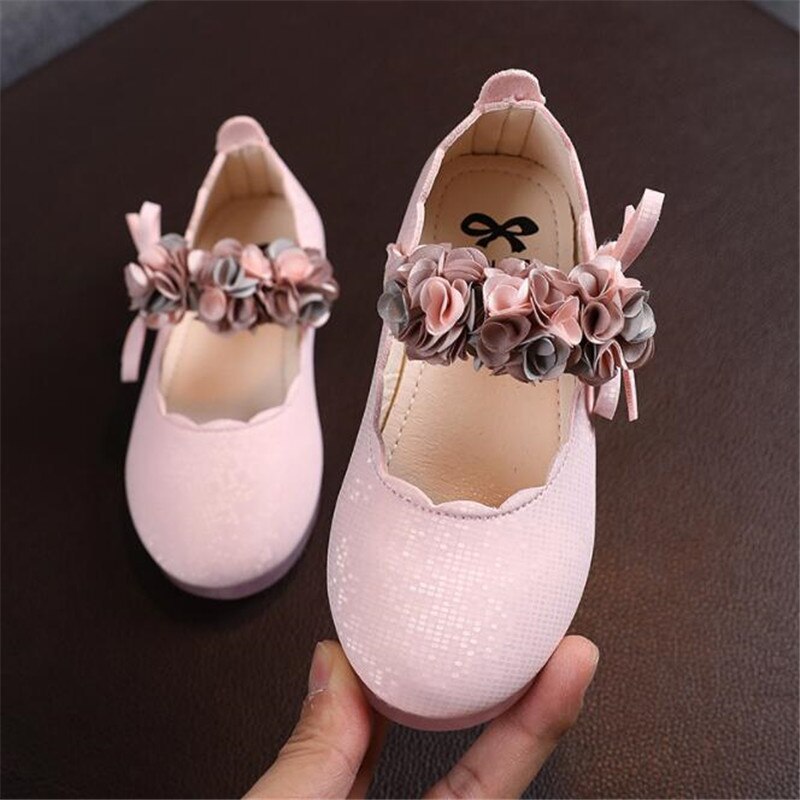 Chaussures en cuir à petites fleurs pour enfants, semelle souple en cristal, chaussures de princesse antidérapantes, chaussures de danse pour enfants: Rose / 25(Inner 14.8CM)