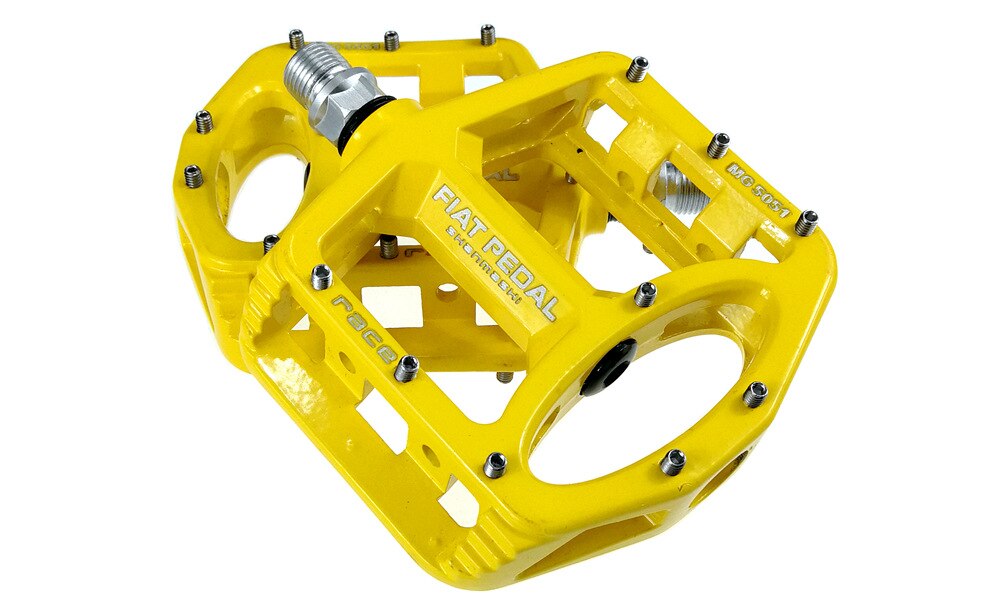 Ultralight Bicycle Pedals Magnesium Alloy Mountain Bike Flat Pedals Non-slip MTB Road Bike Pedals Platform Bicycle Accessories: Yellow