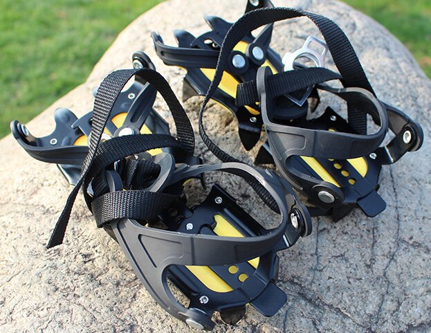 Equipo de escalada ajustable de acero al manganeso, 10 dientes, pinzas para zapatos antideslizantes para nieve y hielo, dispositivo de Crampon para montañismo: yellow