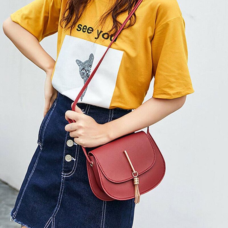 femenina, bolsas de mensajero de hombro con cierre liso de piel sintética, Mini bolso de mano con flecos, borlas y concha, , nueva