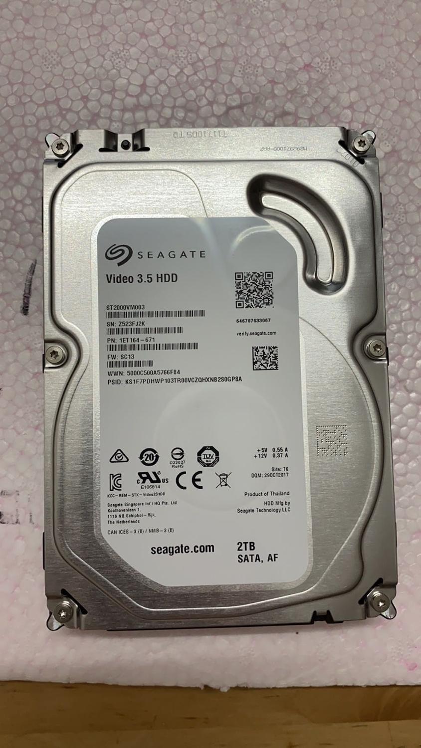 Seagate 2TB internal hard disk 3.5" 5900RPM 64M cache SATA III 6Gb/s 2TBG HDD HD desktop hard disk ST2000VM003