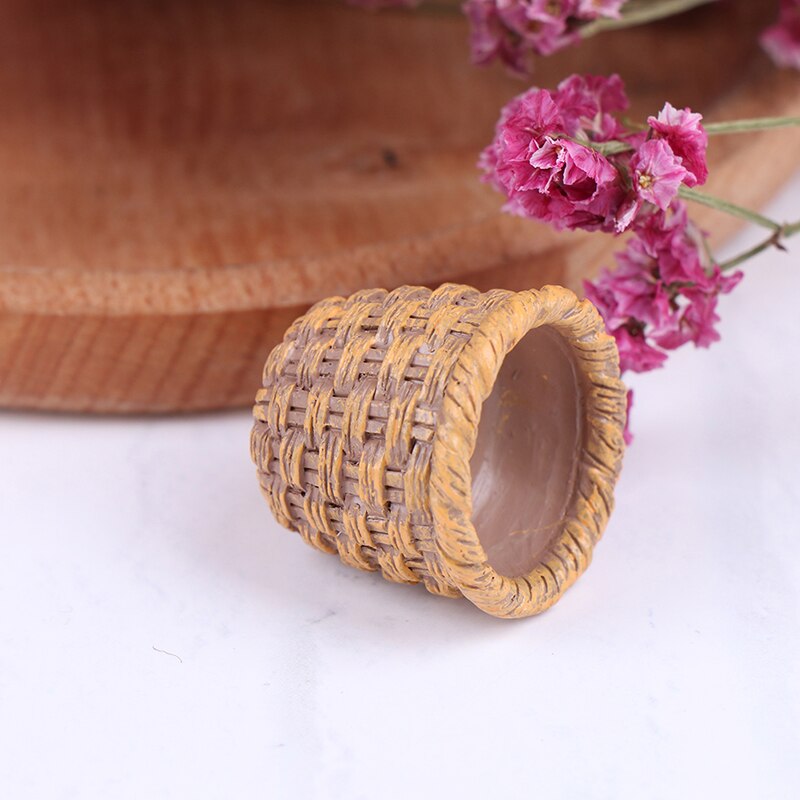 1/12 Mini Cute Dollhouse Rattan Frame Hand-woven Vegetable Food Storage Basket Dolls Miniature Decoration