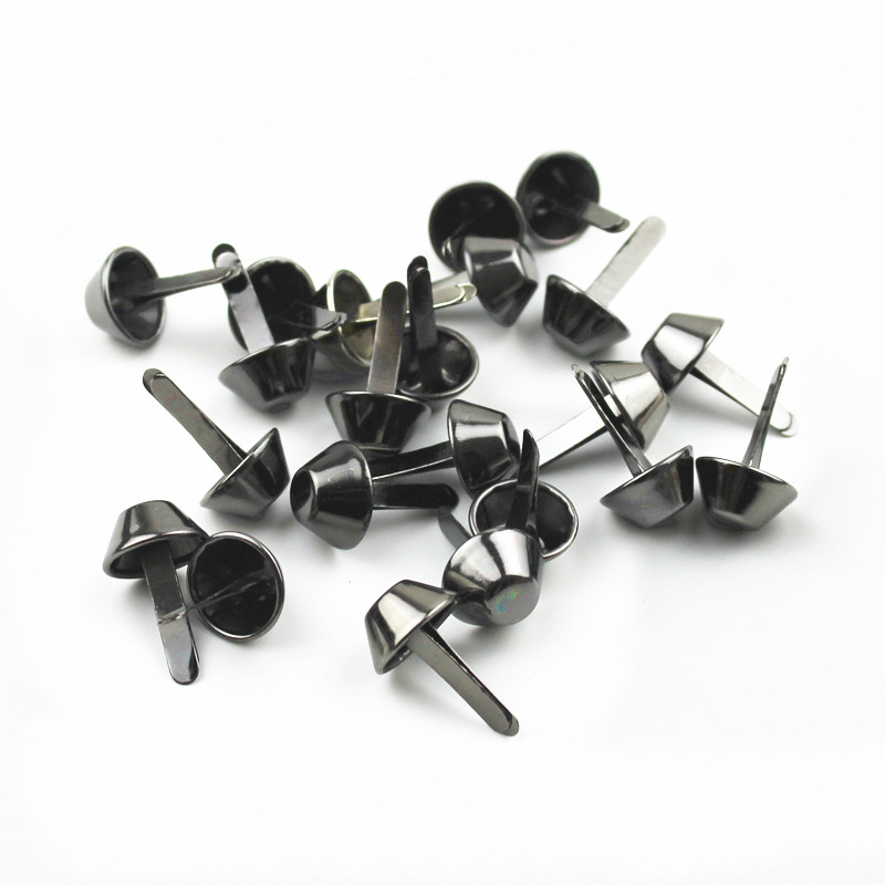 XUNZHE 100pcs 12mm Metalen Ambachtelijke Purse Voeten Bevestigd Bolt Pierced voor Lederen Portemonnee Handtas Mode Klinknagels Zak DIY floor Schroef: gun black