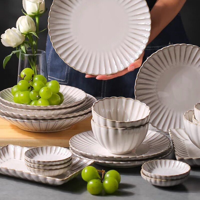 Ceramic Dinnerware Set Food Plates Dishes Dinner Plates Salad Soup Bowl Klin Glaze White Plates and Bowls Set for Restaurant