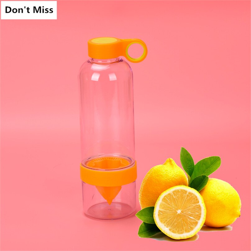 750ml bærbare sport shaker flaske fitness camping tur frugt infuser vandflasker citronsaft flaske shaker protein lækagesikker