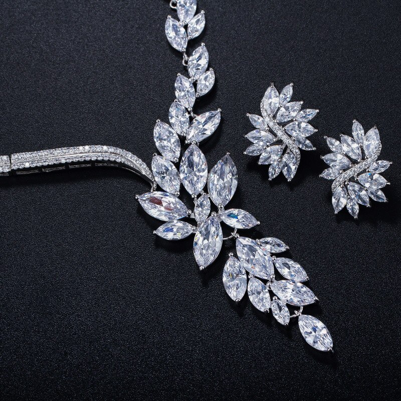 CWWZircons Gorgeous Dropping Flower Cubic Zirconia Paved Luxury Bridal Wedding Costume Necklace Jewelry Sets for Brides T048