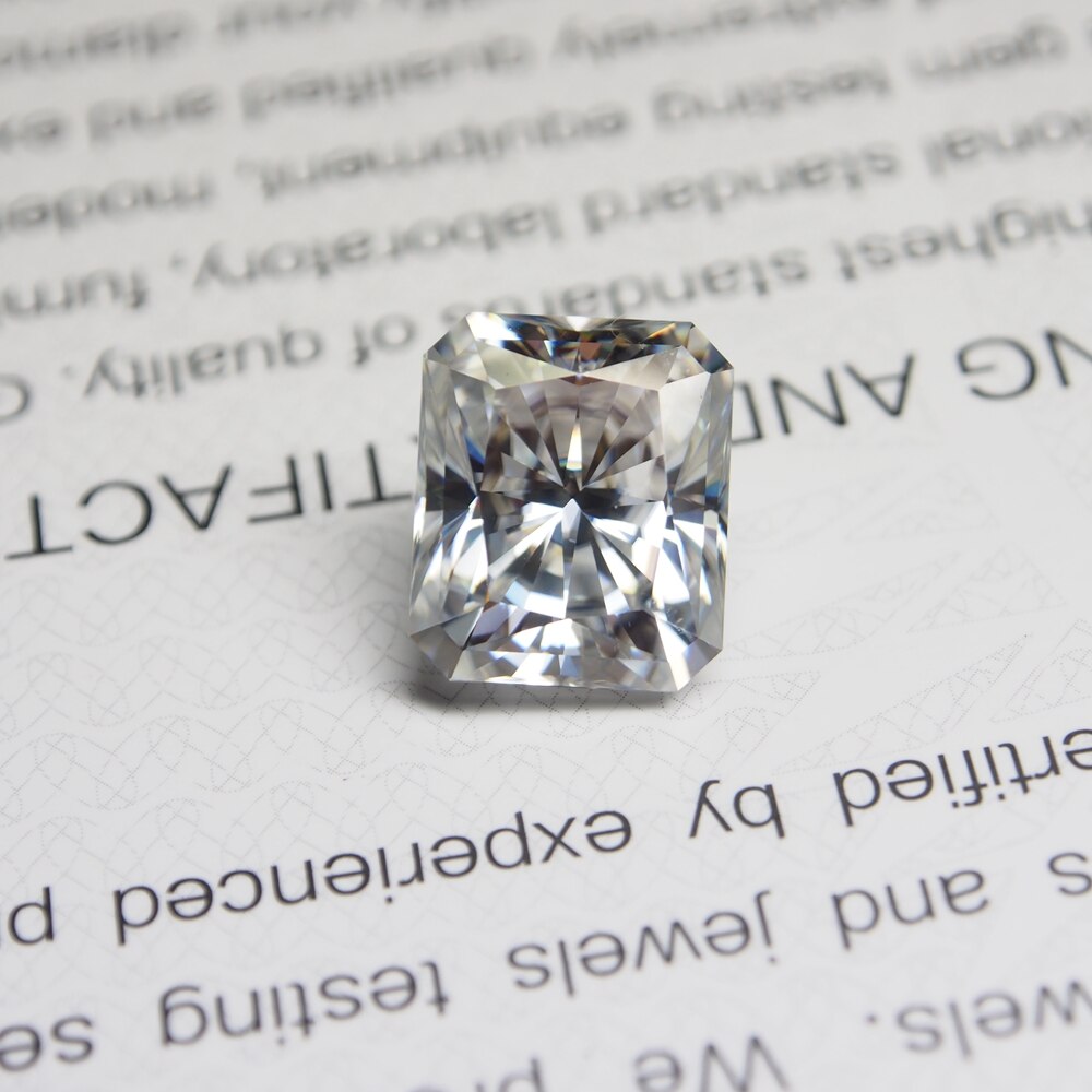 Radiant Cut 3*5Mm 0.5 Karaat Duidelijkheid Vvs Wit D Kleur Losse Synthetische Moissanite Diamond Stone