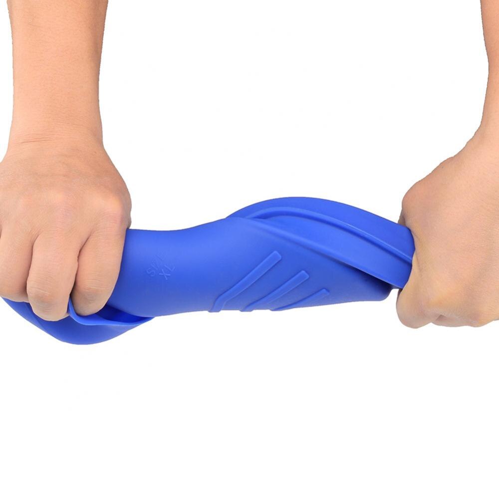 1 Pair Swimming Flippers Diving Snorkeling Surfing Foot Flippers Soft Silicone Foot Swimming Fins Beginner Swimming Equipment