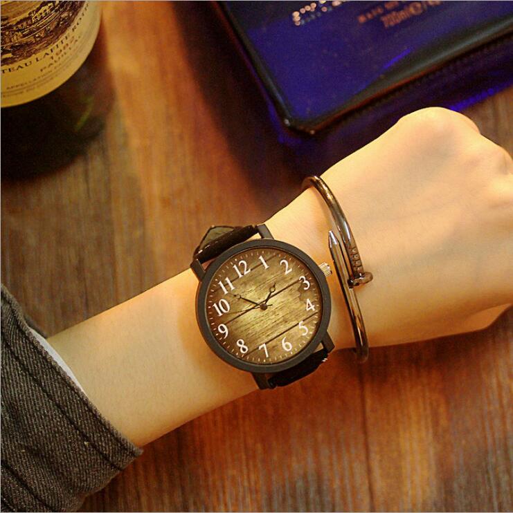 Męski zegarek moda drewno ziarno dial Casual skórzany zegarek kwarcowy mężczyźni zegarki luksusowy zegarek na rękę Hombre godzina mężczyzna zegar: Brązowy