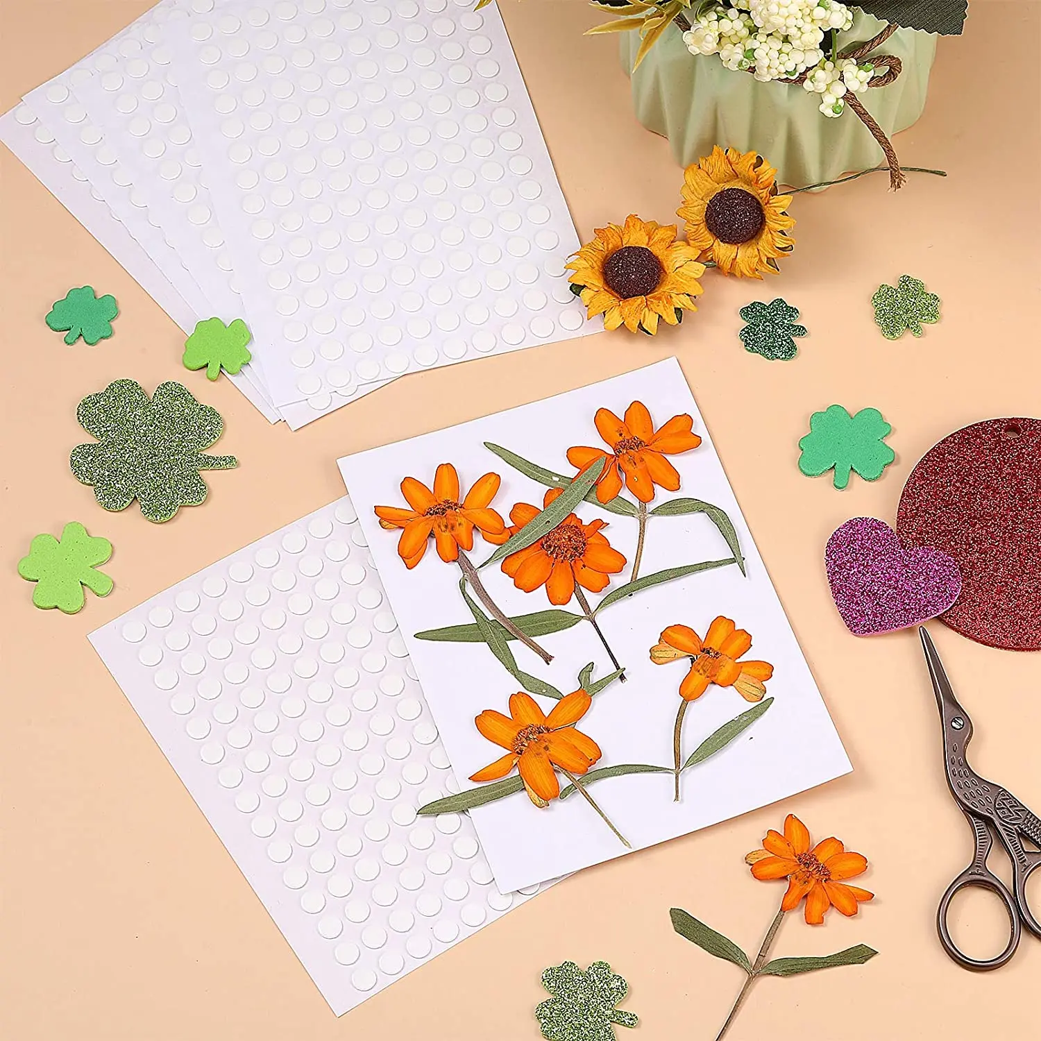 100 pz 1/0.5 cm Adesivo Nastro Biadesivo Adesivi Rimovibili Rotondi Appiccicosi Tack Nessuna Traccia Piccoli Adesivi per la Decorazione del Festival