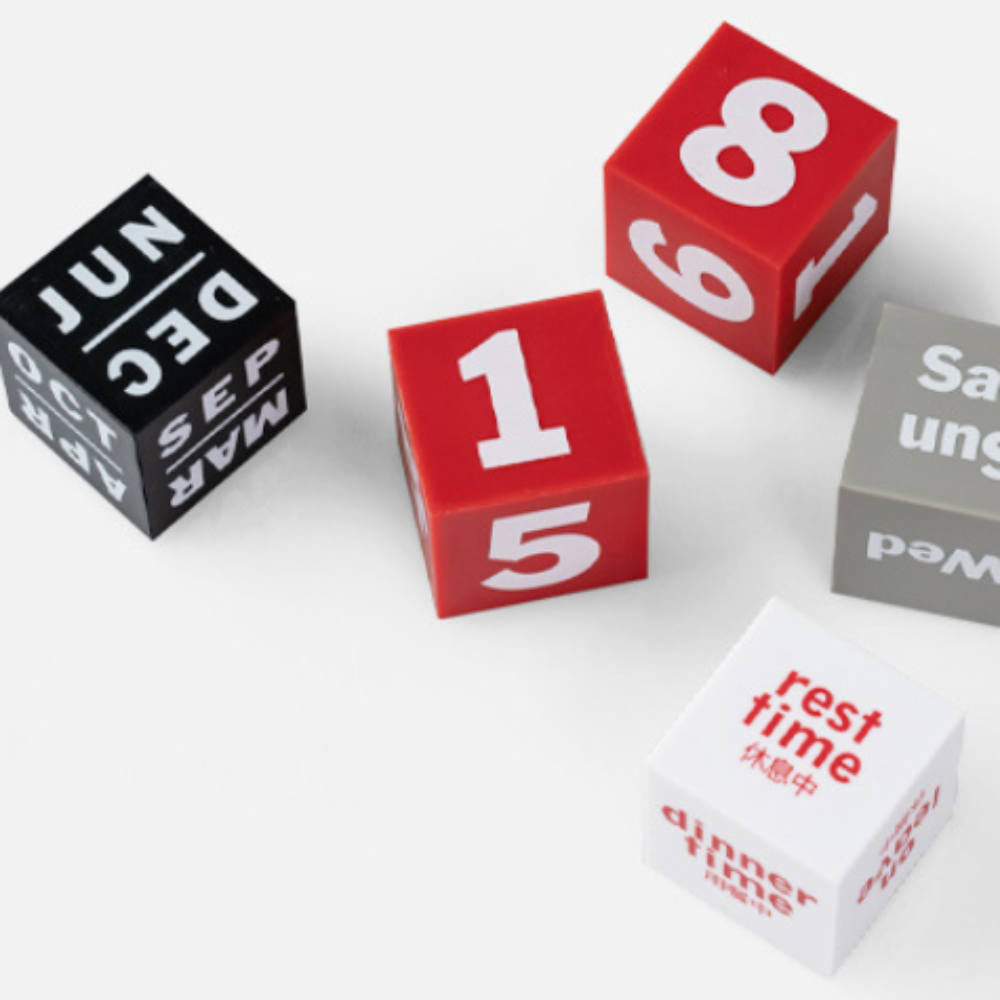 Kubeformet evighedskalender ornamenter datovisning multifunktionelle skrivebordskalendere mini gør-det-selv telefonholder soveværelse