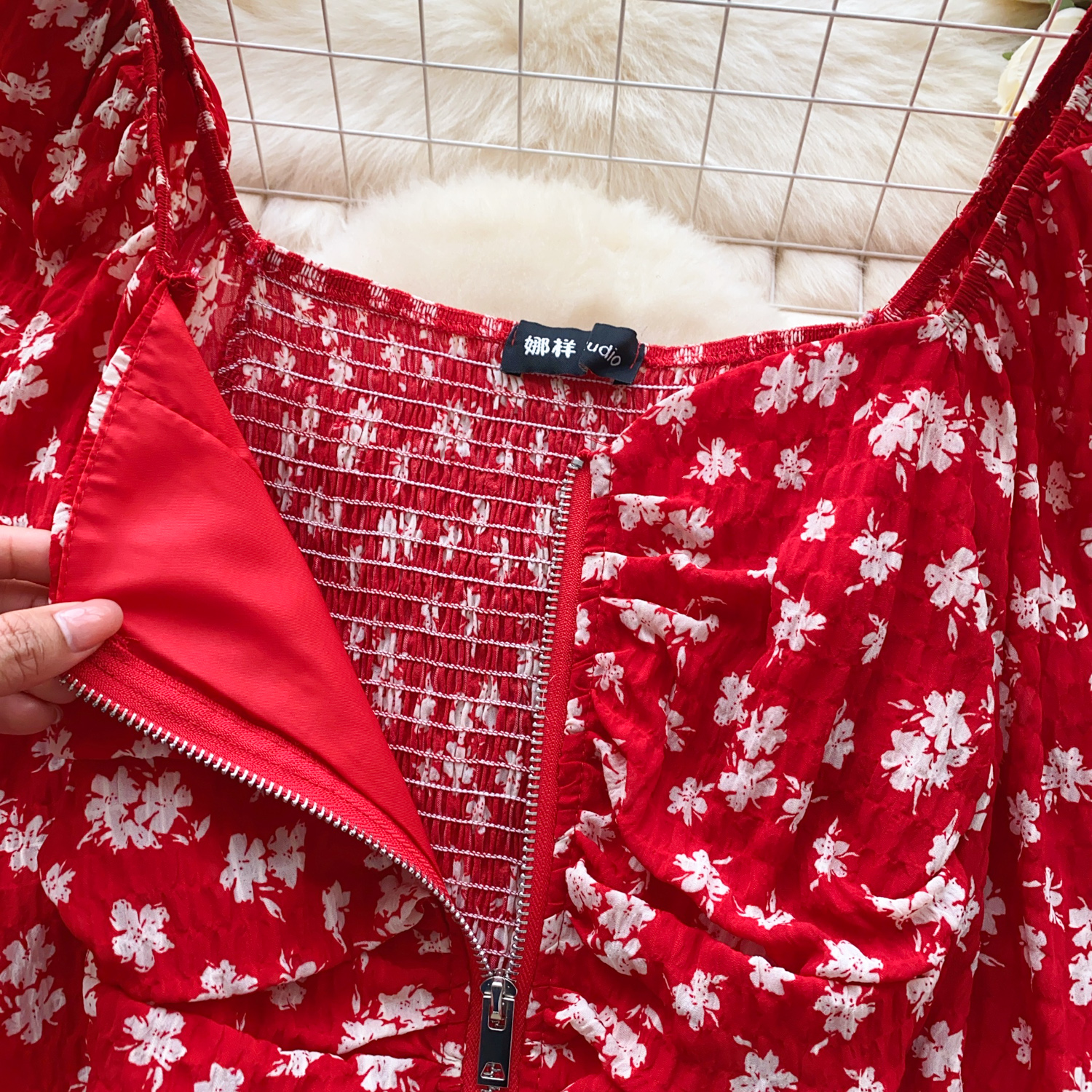 Elegant sexig söt plisserad t-shirt med dragkedja och tryck, crop top, vintage-t-shirts för kvinnor, vår- och sommartröja