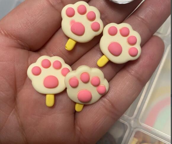 20pcs/lot Doughnut Resin Flatback Flat Back Cabochon Kawaii Decoration Miniature Resin Ice cream Food For DIY: 01