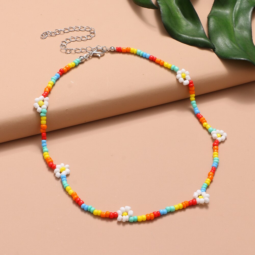Trendy Bead Strand Beaded Choker Necklace For Women Bohemian Colorful Handmade Short Daisy Pearl Necklace Collar Jewelry: KW245-1285-03