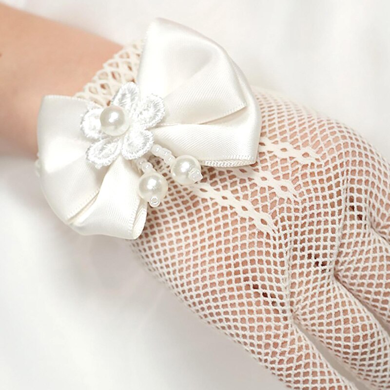Girls Lace Pearl Gloves Kids Mesh Bow Party Gloves Supplies Birthday Ceremony Coronation Princess Accessories Mittens