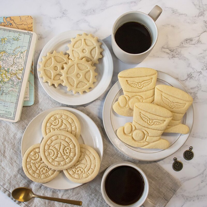 3Pcs Steampunk Gear Biscuit Mold Cookie Cutter Set Plastic Press DIY Cookie Stamp Pastry Tools Fondant Cutter Baking Accessories