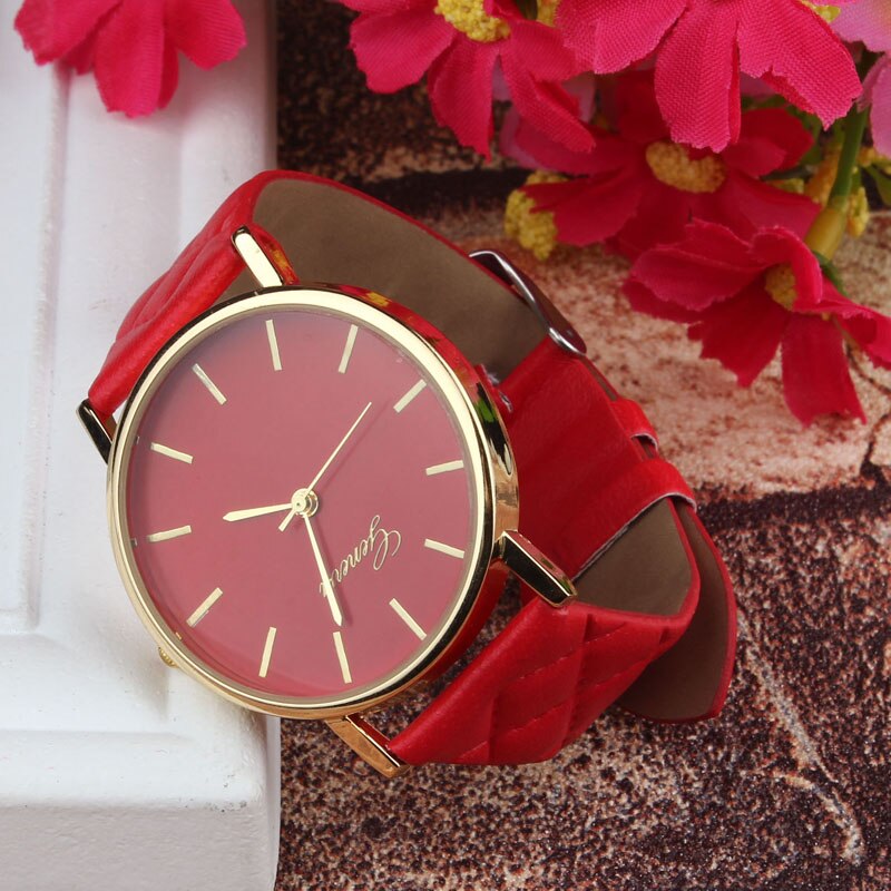 Dameshorloges topmerk casual leren band dameshorloge eenvoudige quartz polshorloges voor vrouwen damesklok reloj mujer: Rode kleur