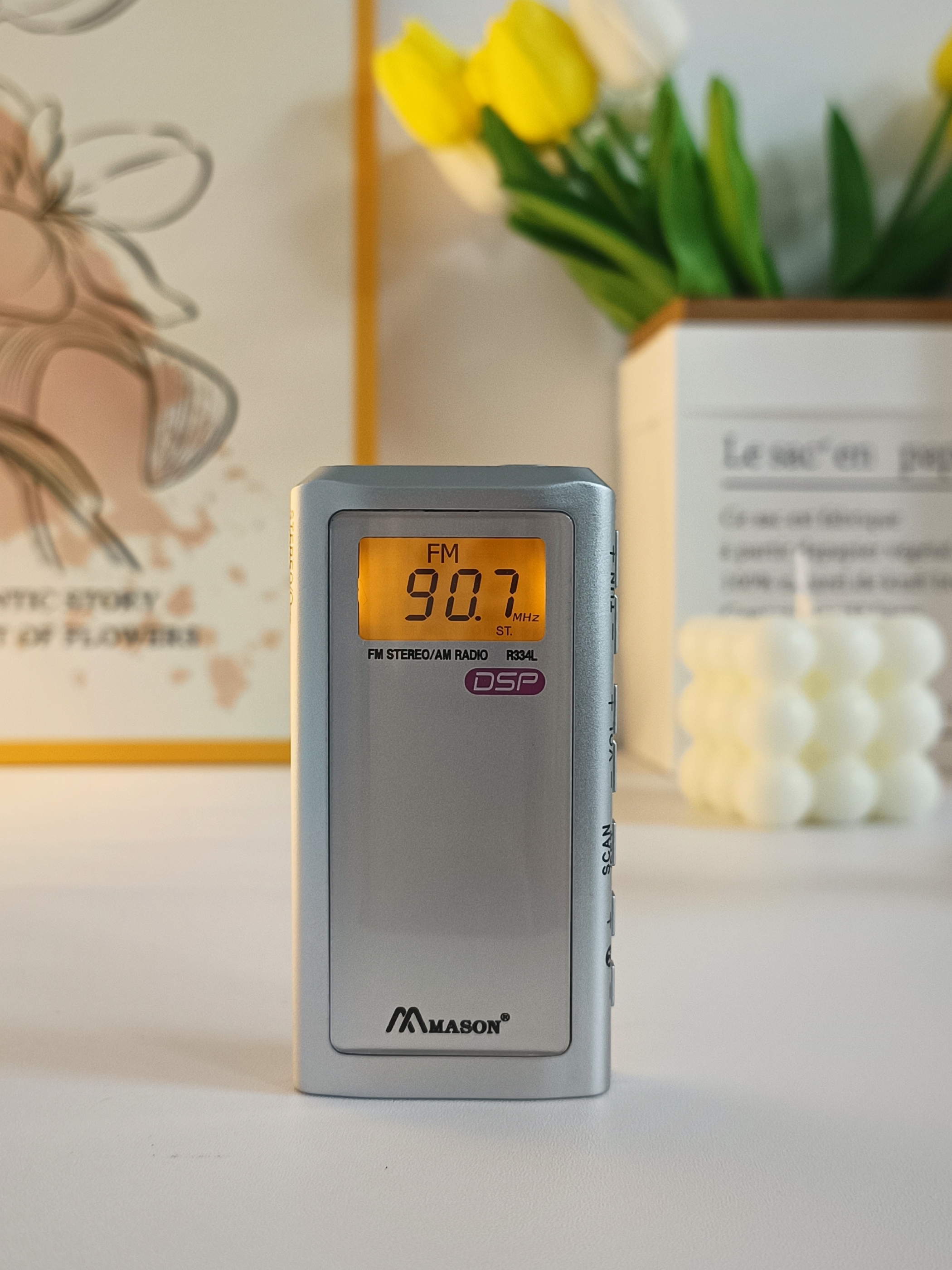 FM Radio 88-108 MHZ Mini Portable Desk LCD Display